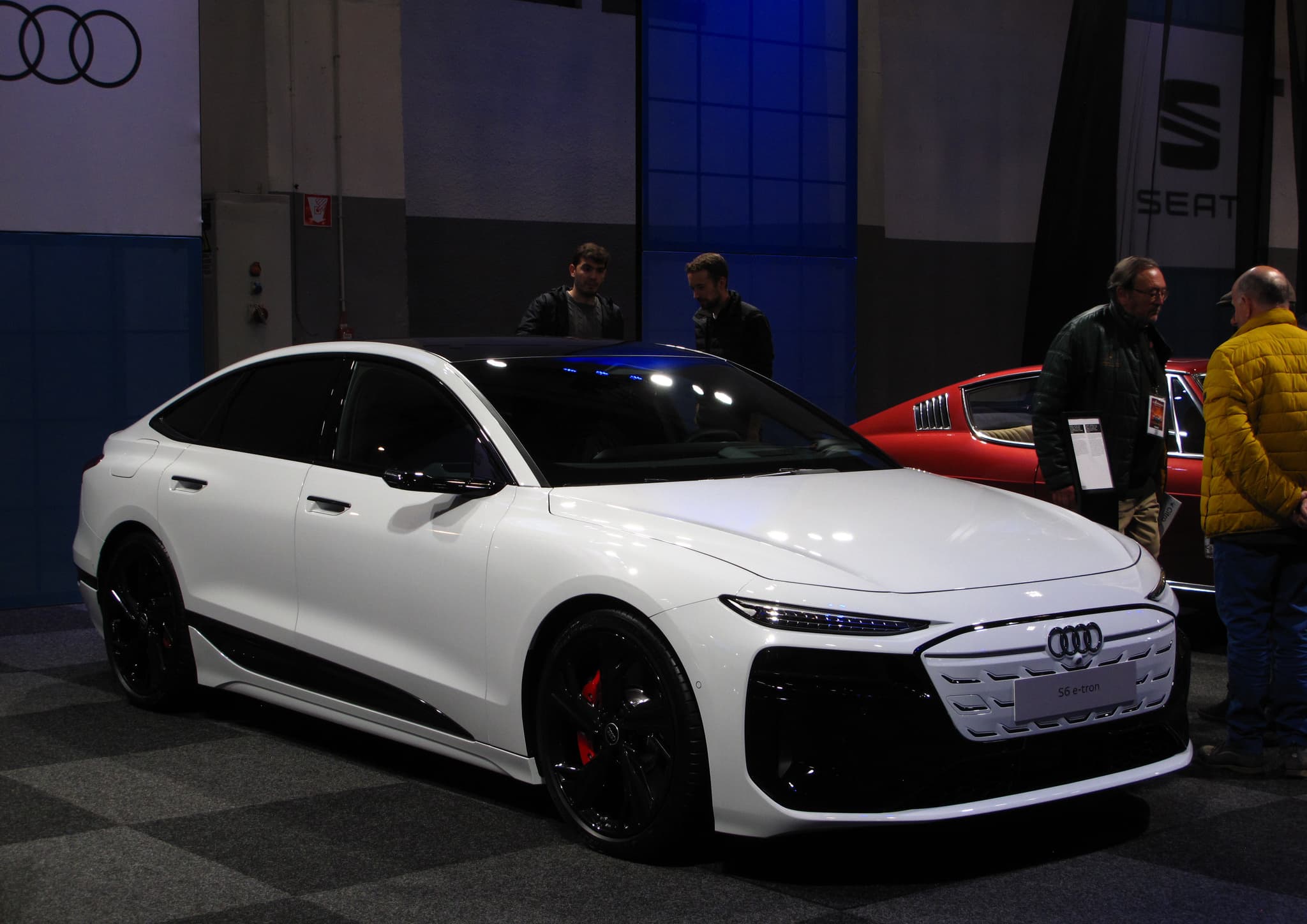Audi A6 e-tron